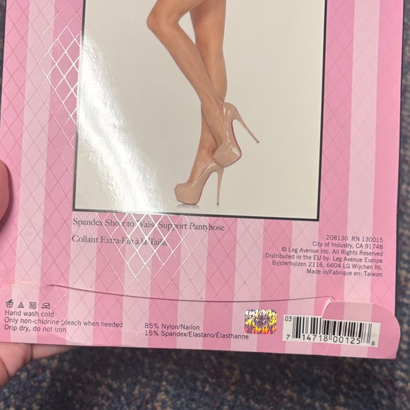 New Leg Avenue one size honey beige spandex sheer to waist support pantyhose - Picture 7 of 7